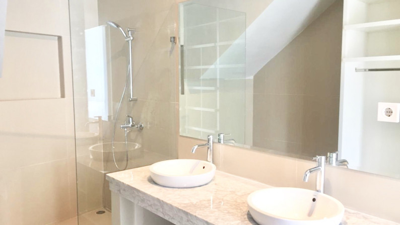 BRAND NEW AND MINIMALIS HOUSE NEAR BINTARO JAYA #ANN