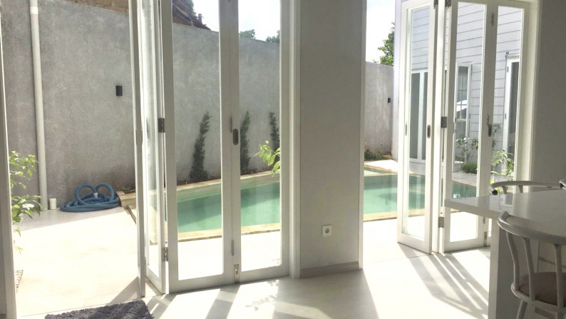 BRAND NEW AND MINIMALIS HOUSE NEAR BINTARO JAYA #ANN