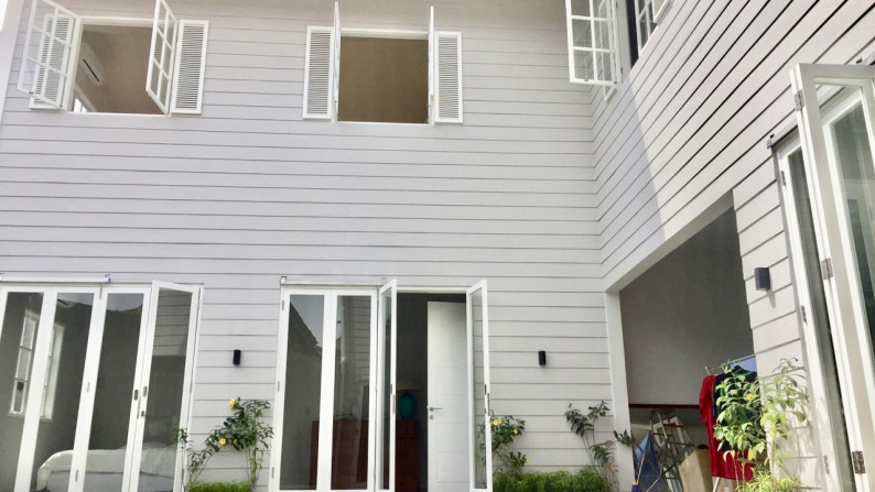 BRAND NEW AND MINIMALIS HOUSE NEAR BINTARO JAYA #ANN