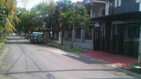 Rumah Nyaman di Bintaro Jaya Sektor 7