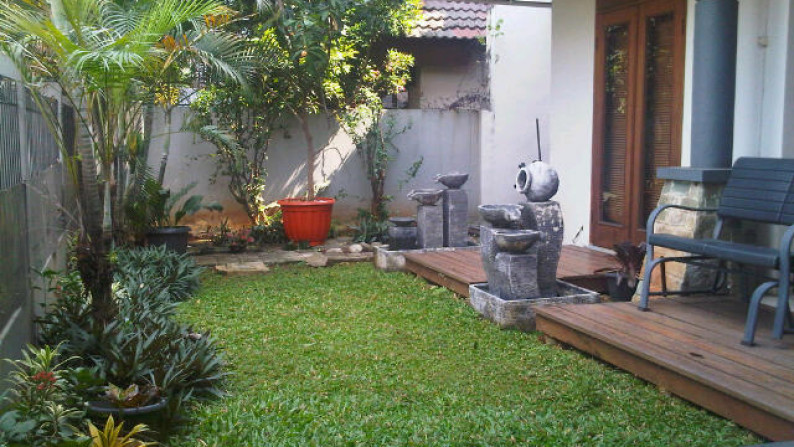 Rumah Nyaman di Bintaro Jaya Sektor 7