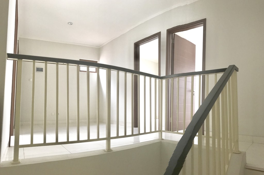 RUMAH BRAND NEW DI CLUSTER DISCOVERY CONSERVA BINTARO JAYA SEKTOR 9 #ANN