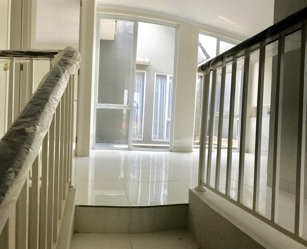 RUMAH BRAND NEW DI CLUSTER DISCOVERY EOLA BINTARO JAYA #ANN