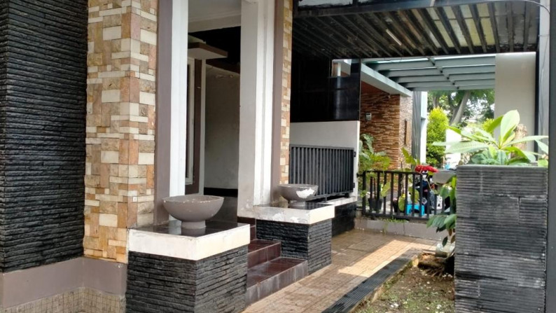 Rumah Bagus Di Vanencia Graha Raya Bintaro Jaya