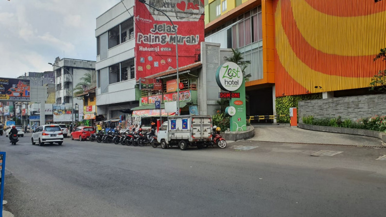 Disewakan Ruko 3 Lantai di Jalan Sukajadi Kota Bandung