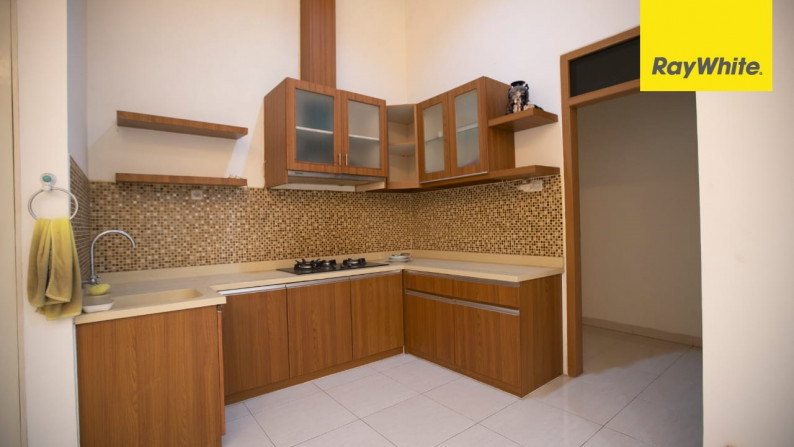 Dijual Rumah Hunian 2 lantai di Babatan Pantai Utara, Surabaya