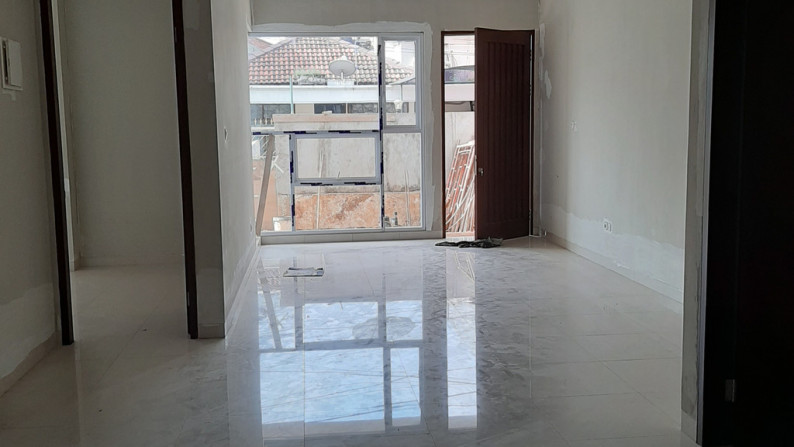 Dijual Rumah Baru di Sunrise