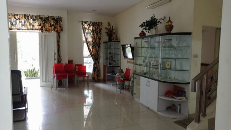 disewa rumah di Residence One Cluster White Diamond BSD City, strategis, 500m dari jalan pahlawan seribu, siap huni