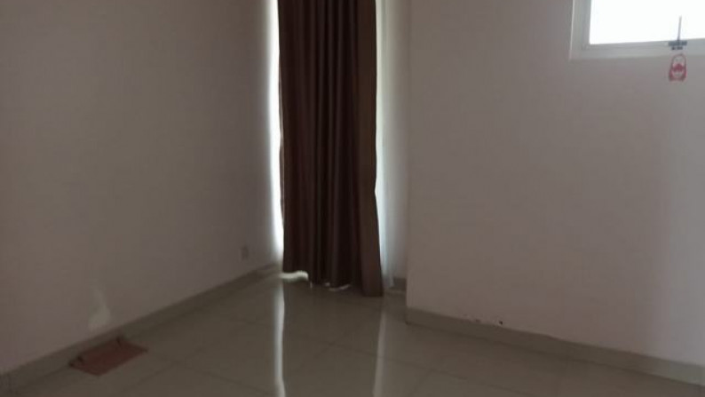 disewa rumah di Residence One Cluster White Diamond BSD City, strategis, 500m dari jalan pahlawan seribu, siap huni