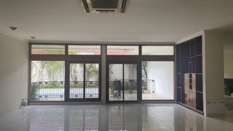 dijual rumah dikawasan Patra Kuningan Jakarta, harga nego sampai deal