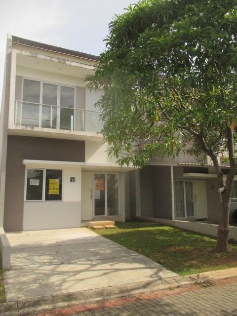 dijual rumah di serpong lagoon cluster aquatic, strategis, murah, siap huni