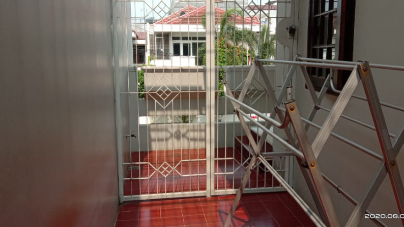 Dijual Rumah Tinggal di Green Garden, Jakarta Barat