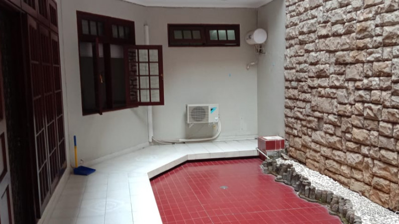 Dijual Rumah Tinggal di Green Garden, Jakarta Barat