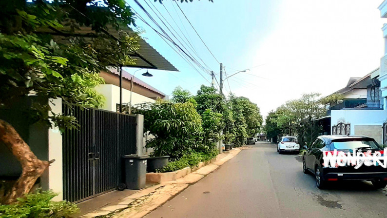 Rumah Siap Huni 2 lantai Luas 160m Harga 1,7m Nego, di Larangan, Ciledug, Tangerang