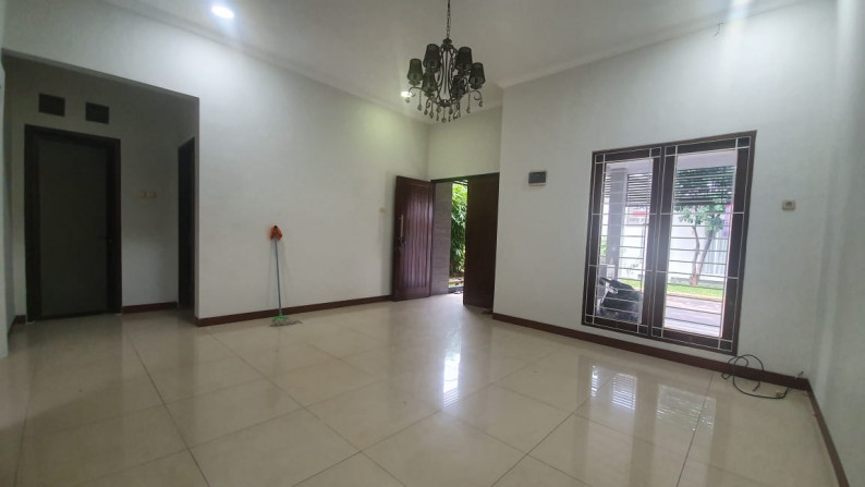 Rumah siap huni di Oriana Bintaro