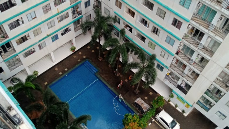 Apartemen Siap Huni dan View Pool @Apartemen Sky View, BSD