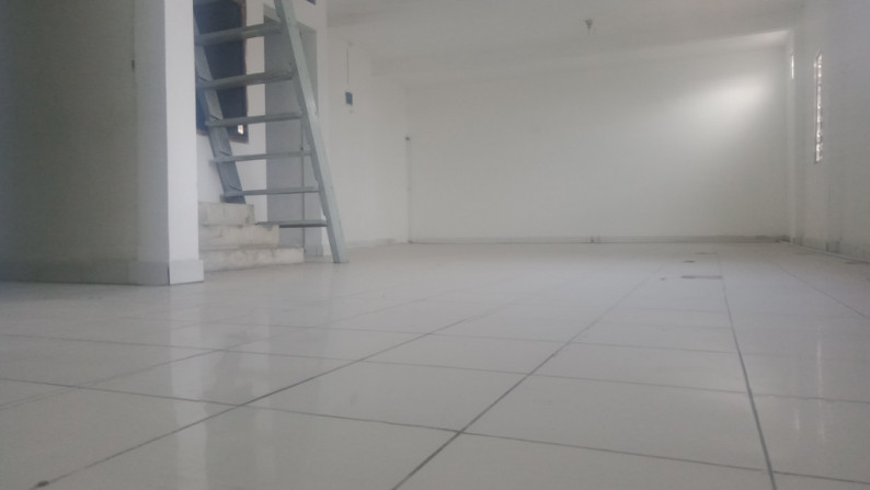 RUKO DILOKASI STRATEGIS UNTUK USAHA, JL MAYJEN SUTOYO, YOGYAKARTA