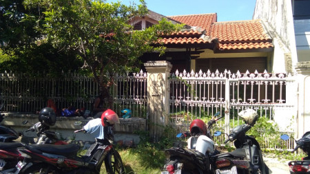 Rumah dijual Rungkut Asri Tengah