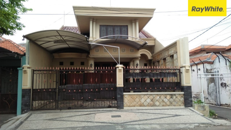 Disewakan Rumah 2 lantai Pucang Ngagel Surabaya