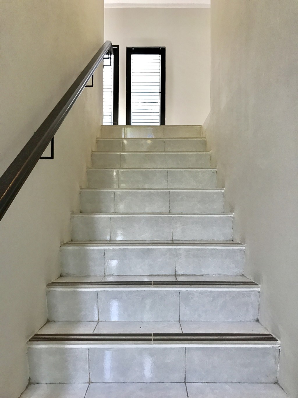 RUMAH MINIMALIS BRAND NEW DI CLUSTER EMERALD BINTARO JAYA #ANN