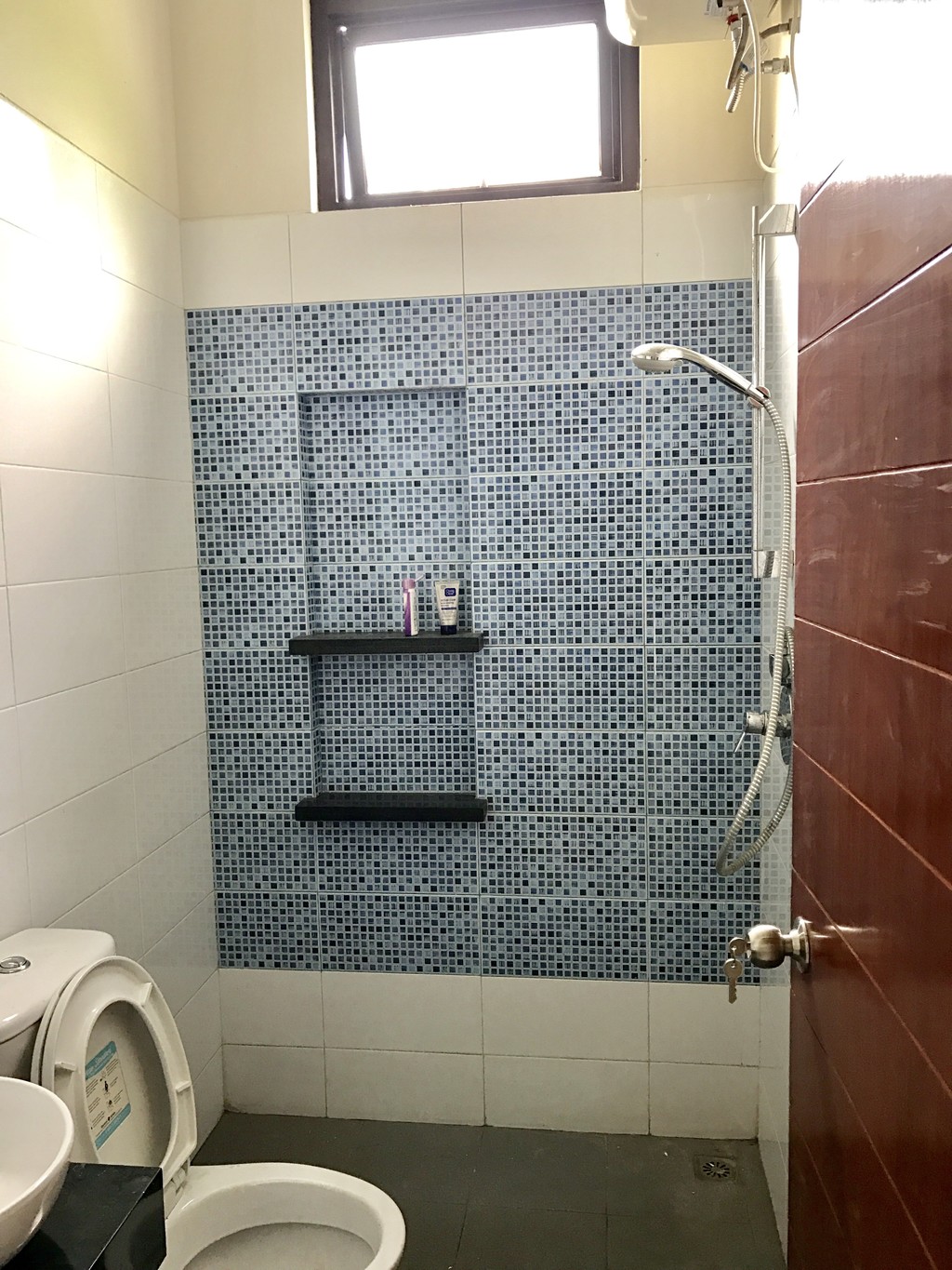 RUMAH MINIMALIS BRAND NEW DI CLUSTER EMERALD BINTARO JAYA #ANN