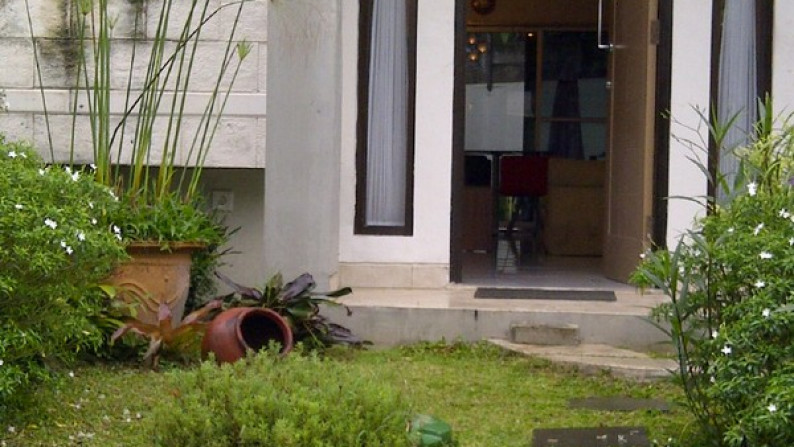 RUMAH DI CLUSTER EMERALD TERRACE BINTARO JAYA SEKTOR 9 #ANN