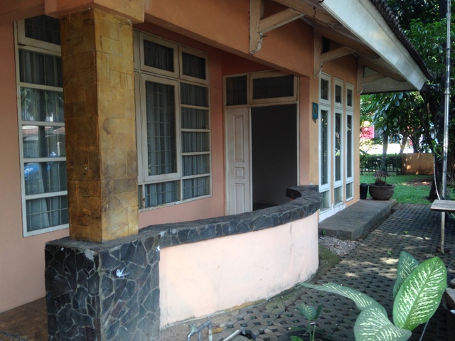 Rumah Luas di Jalan Utama Bintaro Jaya Sektor 9 #AN