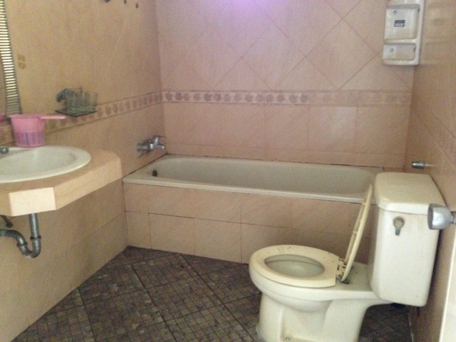 Rumah Luas di Jalan Utama Bintaro Jaya Sektor 9 #AN