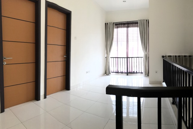 RUMAH NYAMAN DI DISCOVERY BINTARO JAYA #ANN