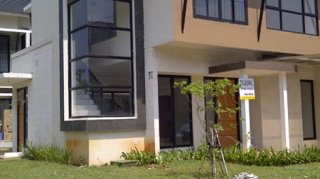 RUMAH NYAMAN MINIMALIS DI CLUSTER DISCOVERYY BINTARO JAYA #ANN