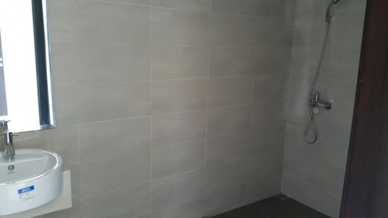RUMAH BRAND NEW DI CLUSTER DISCOVERY FLAMINE #ANN