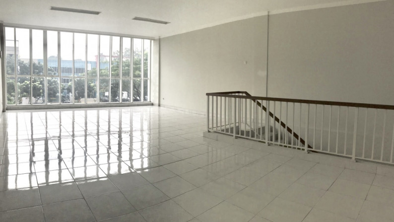 RUKO 3 LANTAI KEBAYORAN ARCADE BINTARO JAYA (RUKO GANDENG 3 UNIT) #ANN