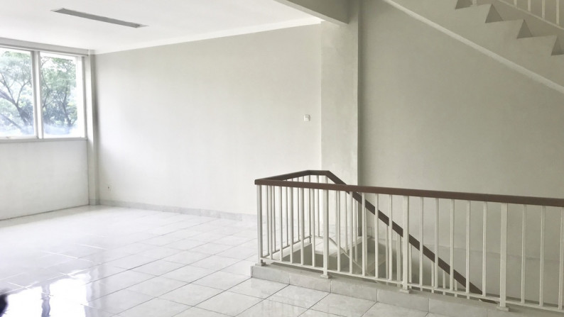 RUKO 3 LANTAI KEBAYORAN ARCADE BINTARO JAYA (RUKO GANDENG 3 UNIT) #ANN