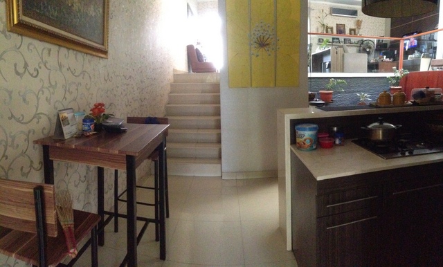 RUMAH CANTIK DAN NYAMAN FULL FURNISHED DI KEBAYORAN VILLAGE BINTARO JAYA #ANN