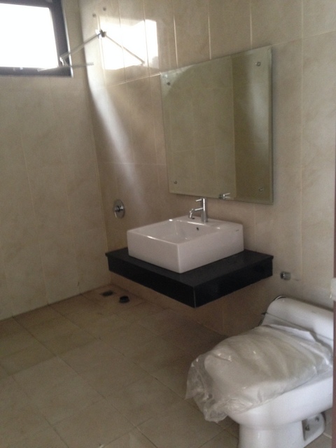 RUMAH BRAND NEW DI CLUSTER KEBAYORAN VILLAS BINTARO JAYA #ANN