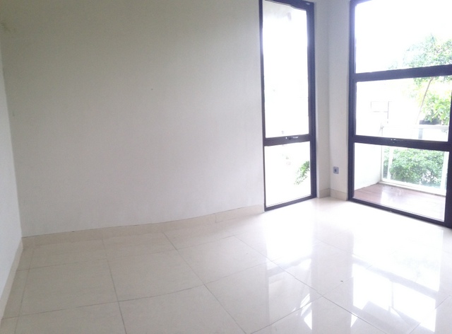 RUMAH BRAND NEW DI CLUSTER KEBAYORAN VILLAS BINTARO JAYA #ANN