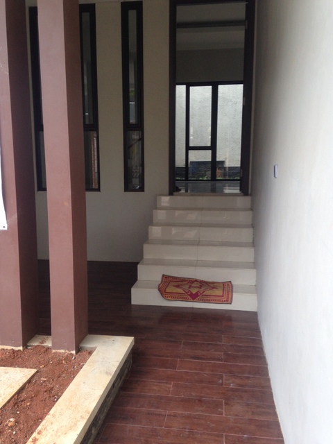 RUMAH BRAND NEW DI CLUSTER KEBAYORAN VILLAS BINTARO JAYA #ANN