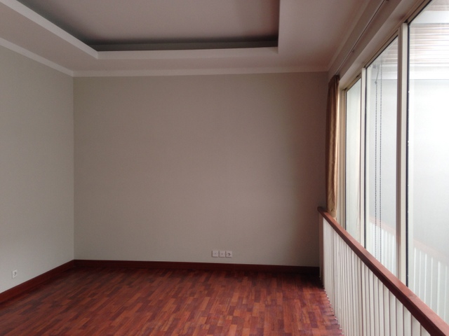 RUMAH NYAMAN DI KEBAYORAN VILLAGE BINTARO JAYA #ANN