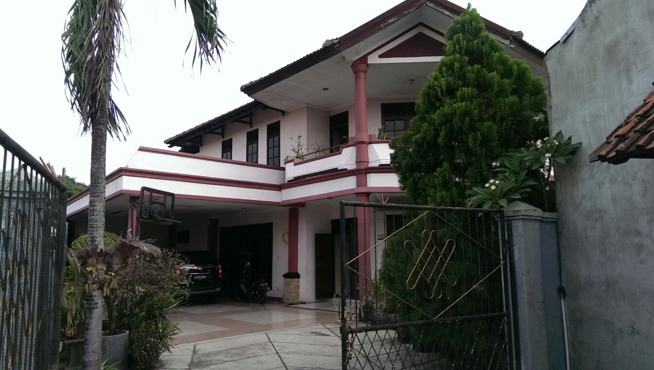 RUMAH LUAS DI PLADEN BINTARO #ANN