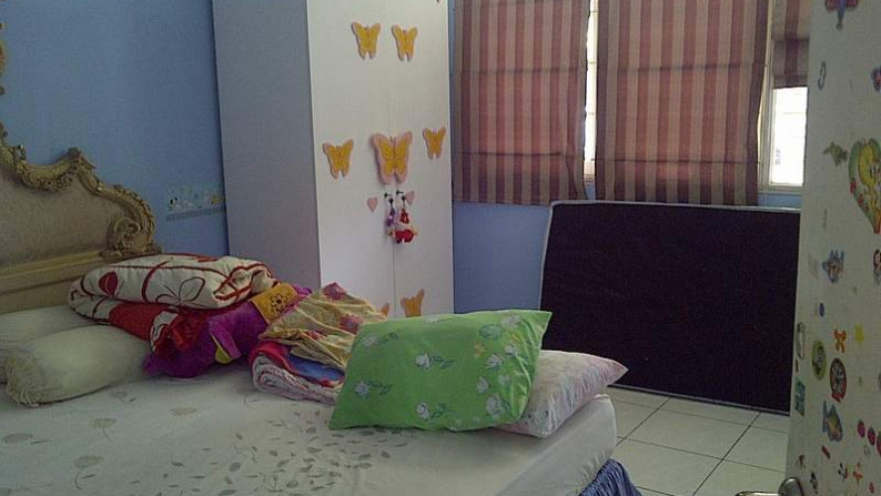 RUMAH HOEK NYAMAN DI RIVER PARK BINTARO JAYA #ANN