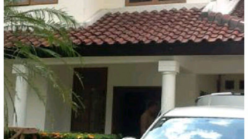RUMAH NYAMAN DAN LUAS DI BINTARO JAYA SEKTOR 7 #ANN