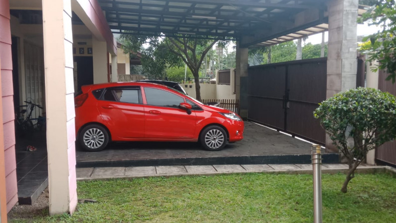 Dijual Rumah di Jl. Golf Arcamanik Bandung Rumah dengan nomor cantik dan strategis