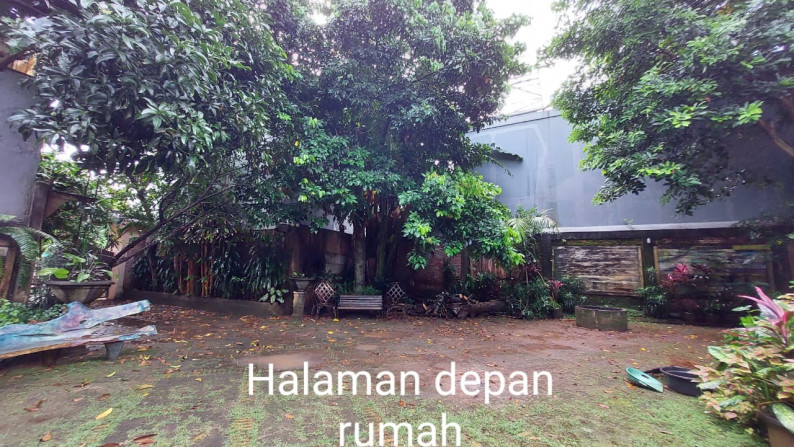 Rumah besar,siap huni di Bintaro Jaya 9