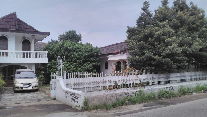 Rumah Siap huni ,lokasi oke di Pondok Labu Depok