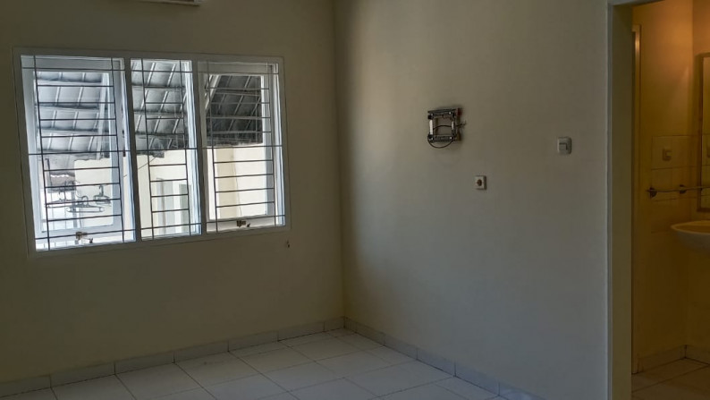 Rumah Baru renovasi di Bintaro Jaya 9