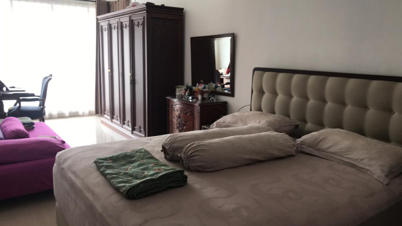 Rumah Siap Huni, Hunian Nyaman dan Asri @Emerald Garden, Bintaro