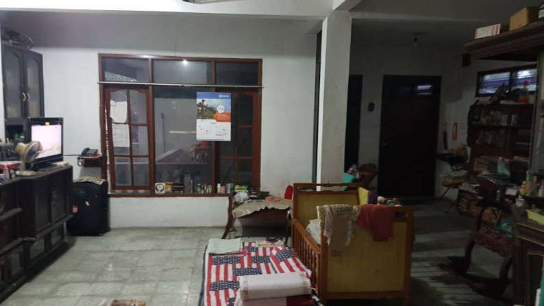 Ruang Usaha dan Tempat Tinggal di Lokasi Bagus dan strategis di Kota Klaten