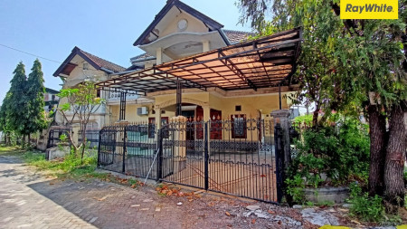 Dijual Rumah 2 lantai di Sutorejo Selatan, Surabaya