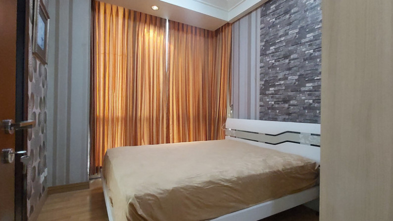 Dijual Apartemen The Peak Residence Jakarta