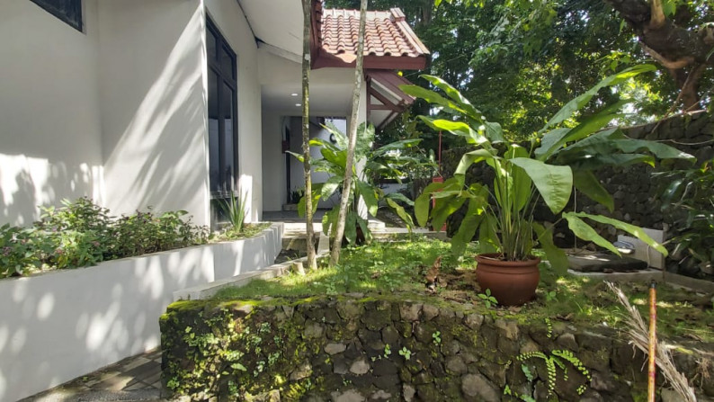RUMAH TINGGAL STRATEGIS DI DAERAH MINOMARTANI, NGAGLIK, SLEMAN